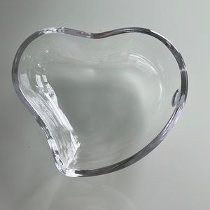 TIFFANY Vintage Elsa Peretti glass heart container